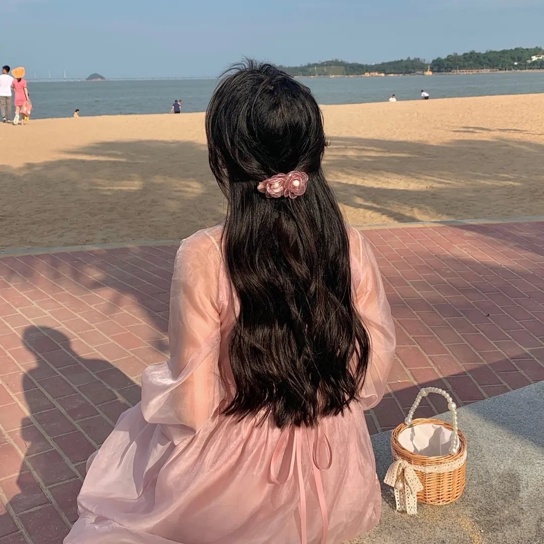 联结 海报